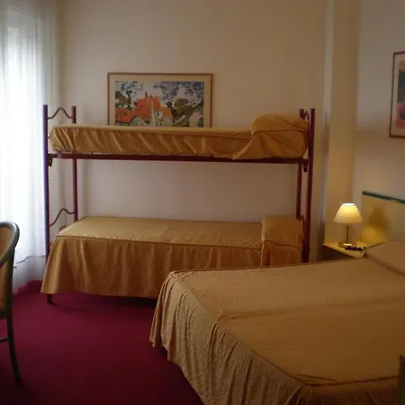 Hotel Majestic 4*